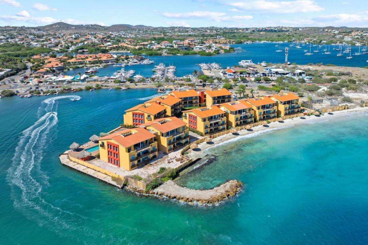 Mooi Appartement Met Adembenemend Uitzicht Op Zee Jan Thiel Bagian luar foto