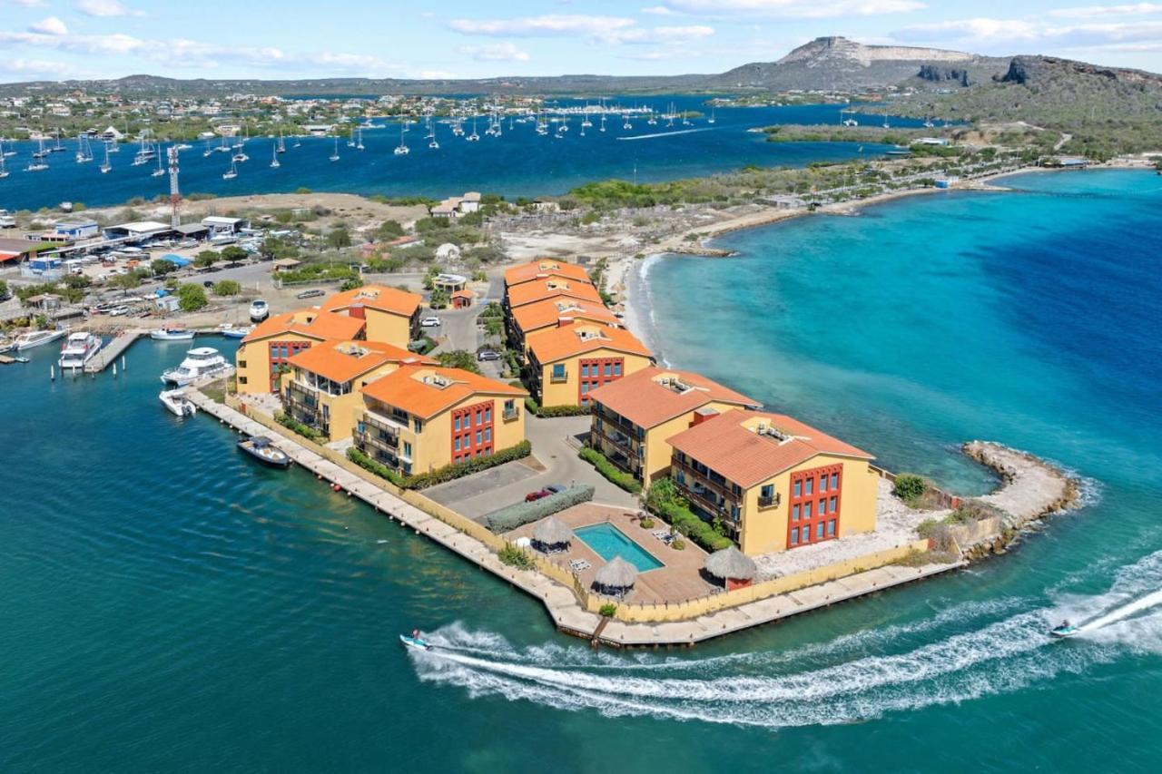 Mooi Appartement Met Adembenemend Uitzicht Op Zee Jan Thiel Bagian luar foto